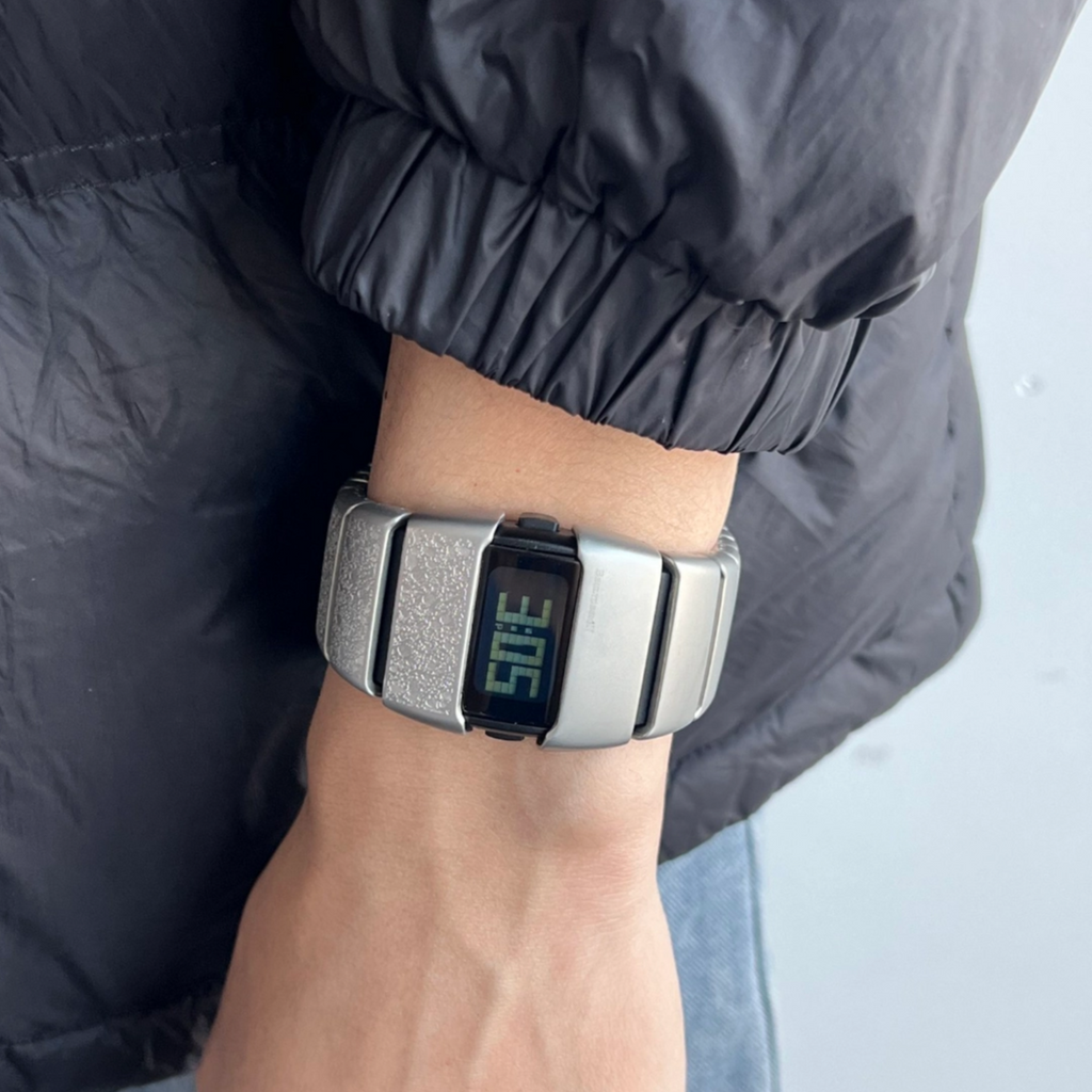Benlydesign "Retro Futuristic Y2K" X6000