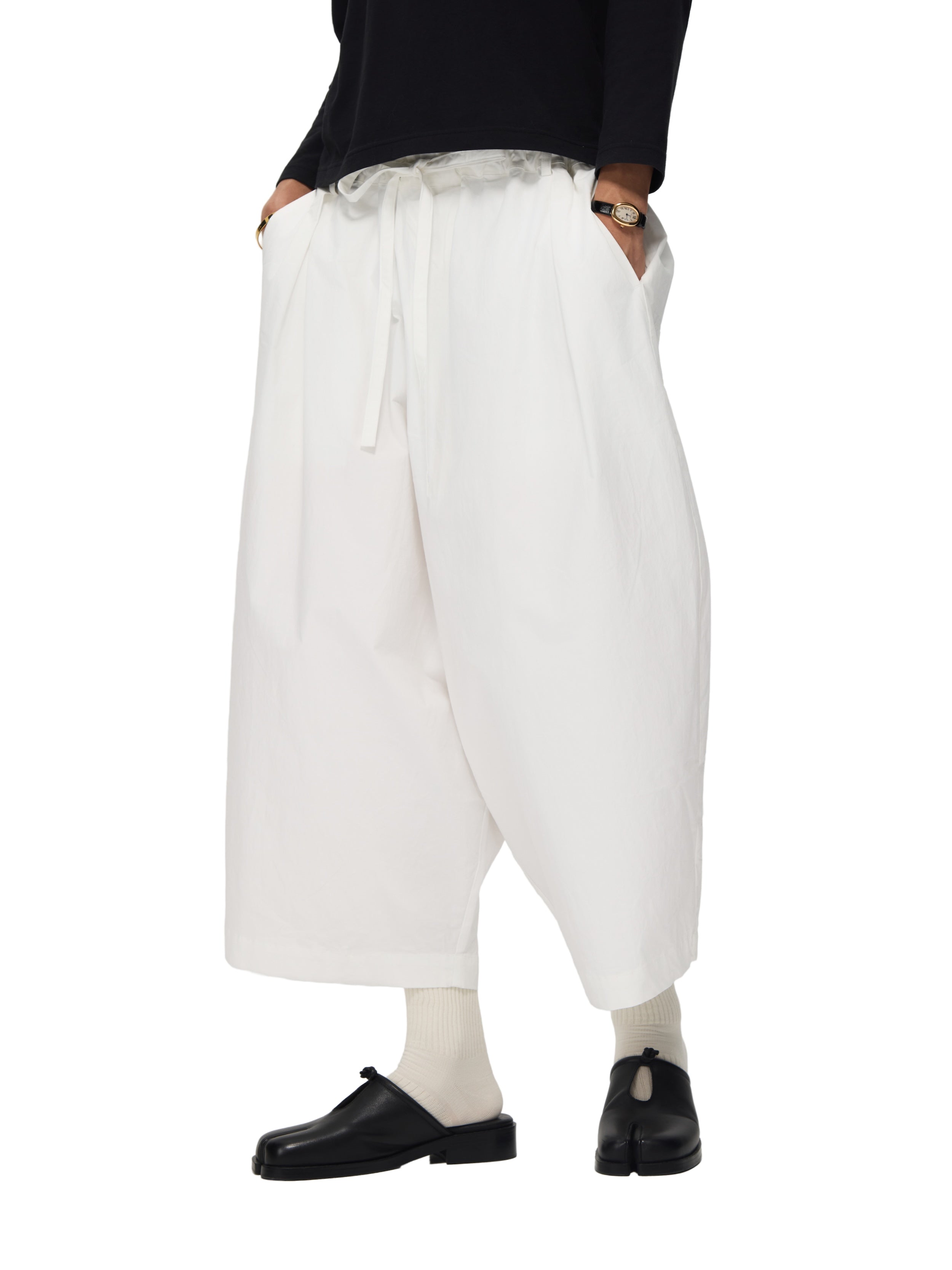 6CRAYON White French Lotus Waist Drawstring Wide Leg Casual Shorts