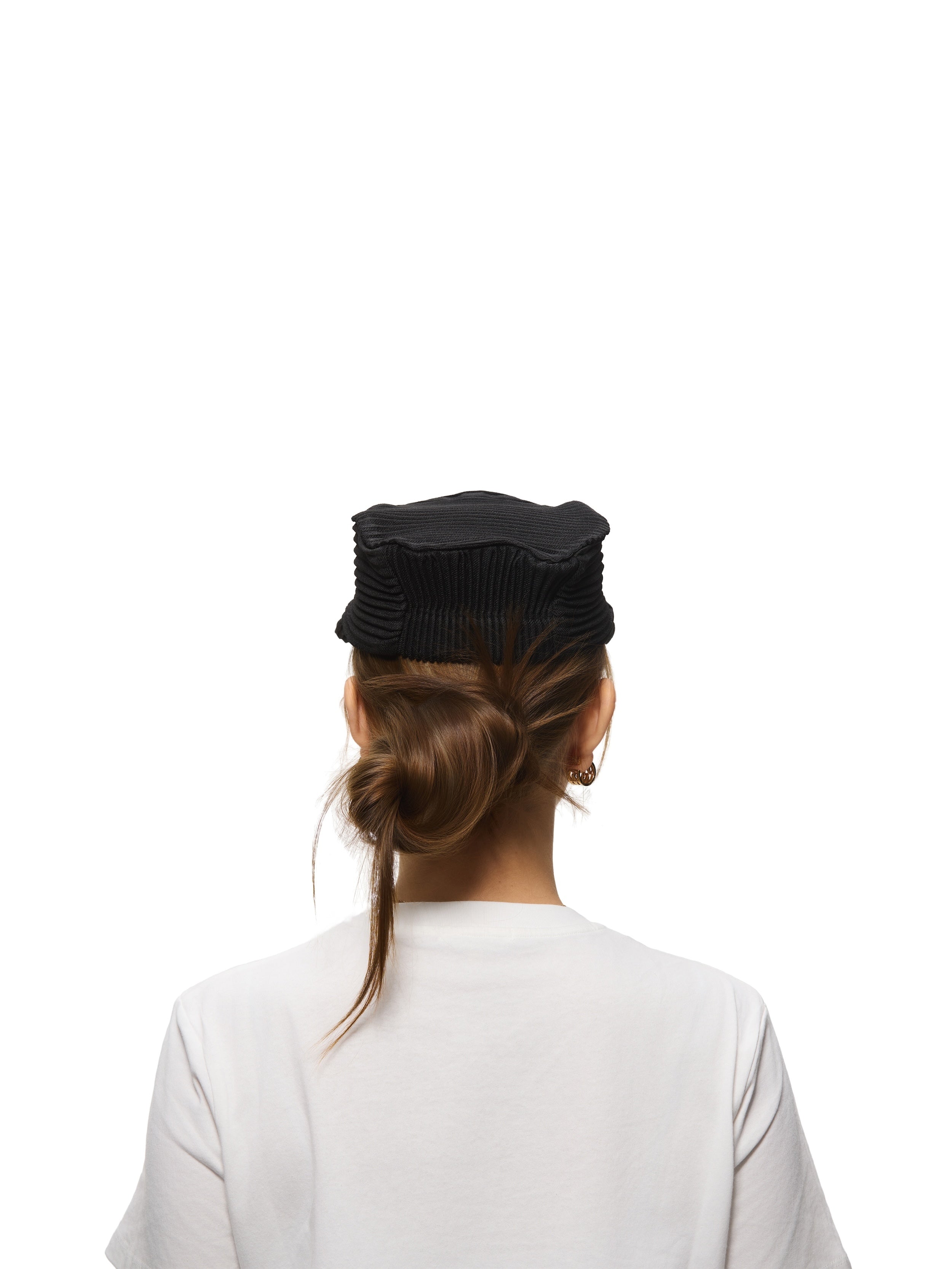 6CRAYON Black Pleated Flat Top Stretch Baseball Cap