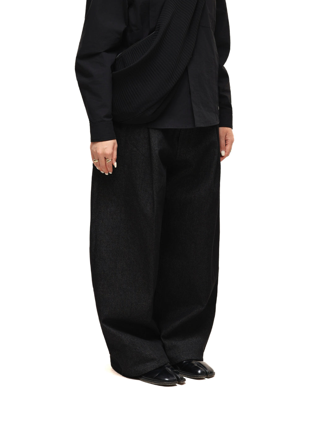6CRAYON 11.3oz Black Non-Fade Wide-Leg Baggy Denim Pants