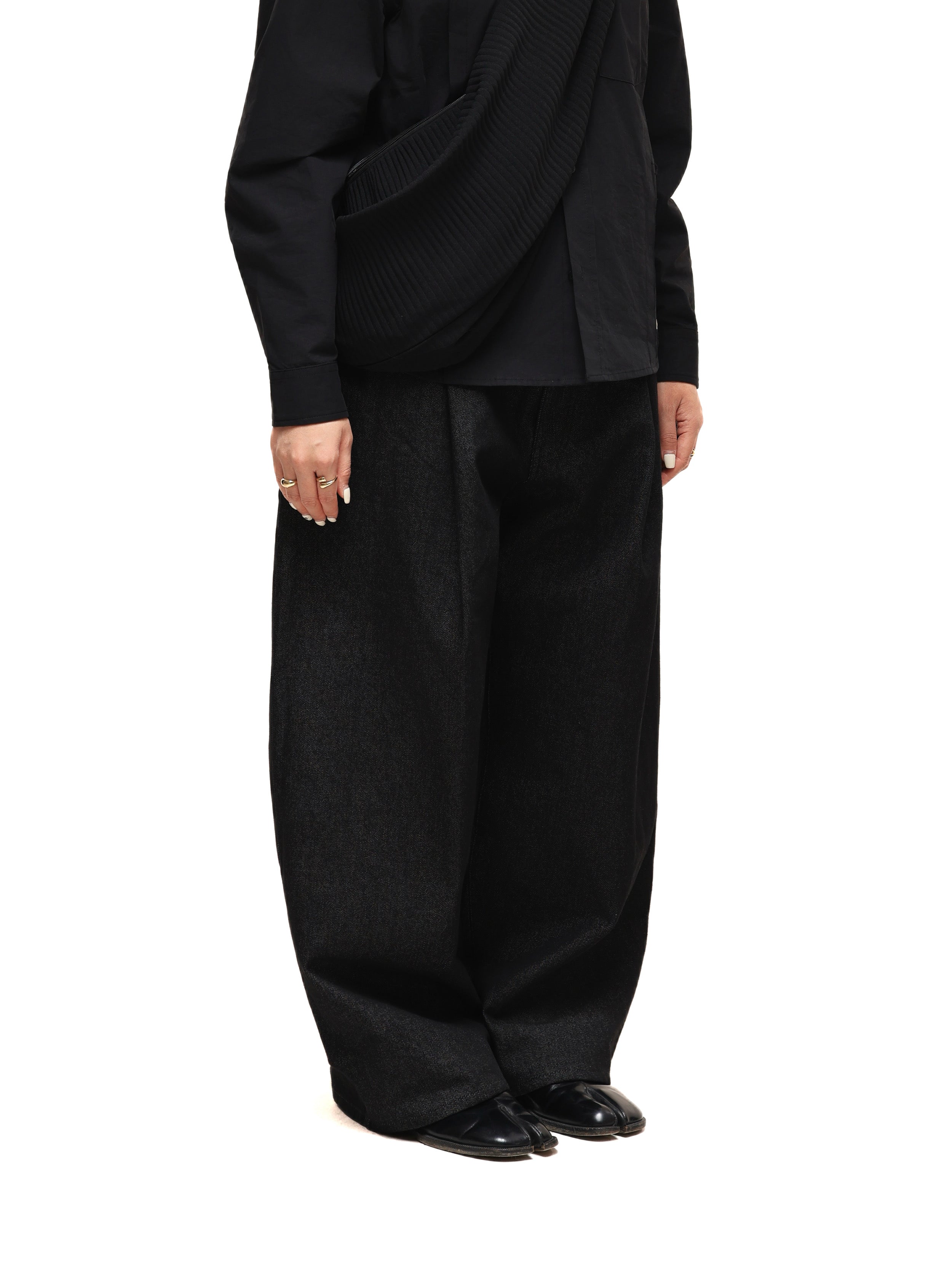 6CRAYON 11.3oz Black Non-Fade Wide-Leg Baggy Denim Pants