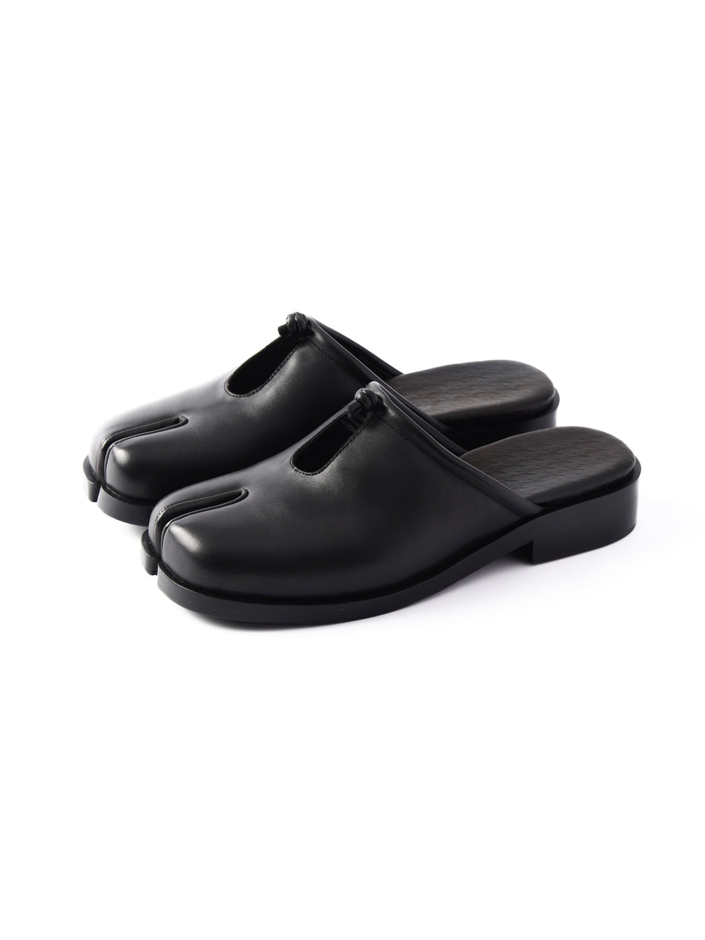 6CRAYON Unisex Black Cow Leather Mule Slides with Tabi Split Toe Cutout & Knot Embellishment