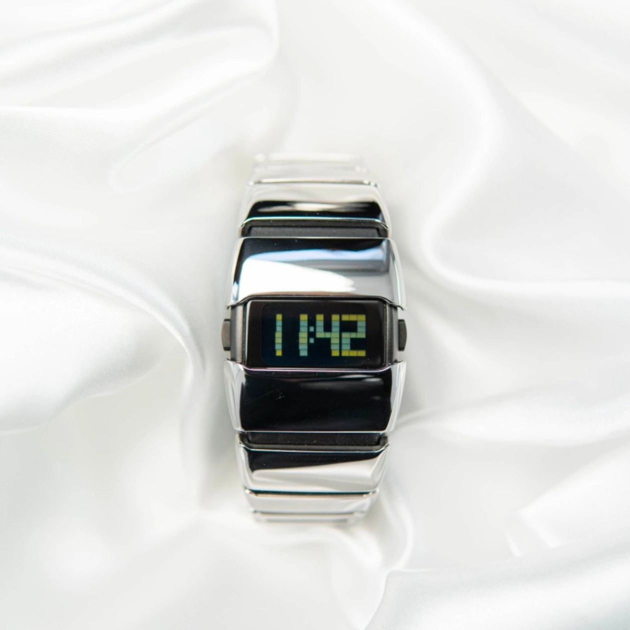 Benlydesign "Retro Futuristic Y2K" X6000