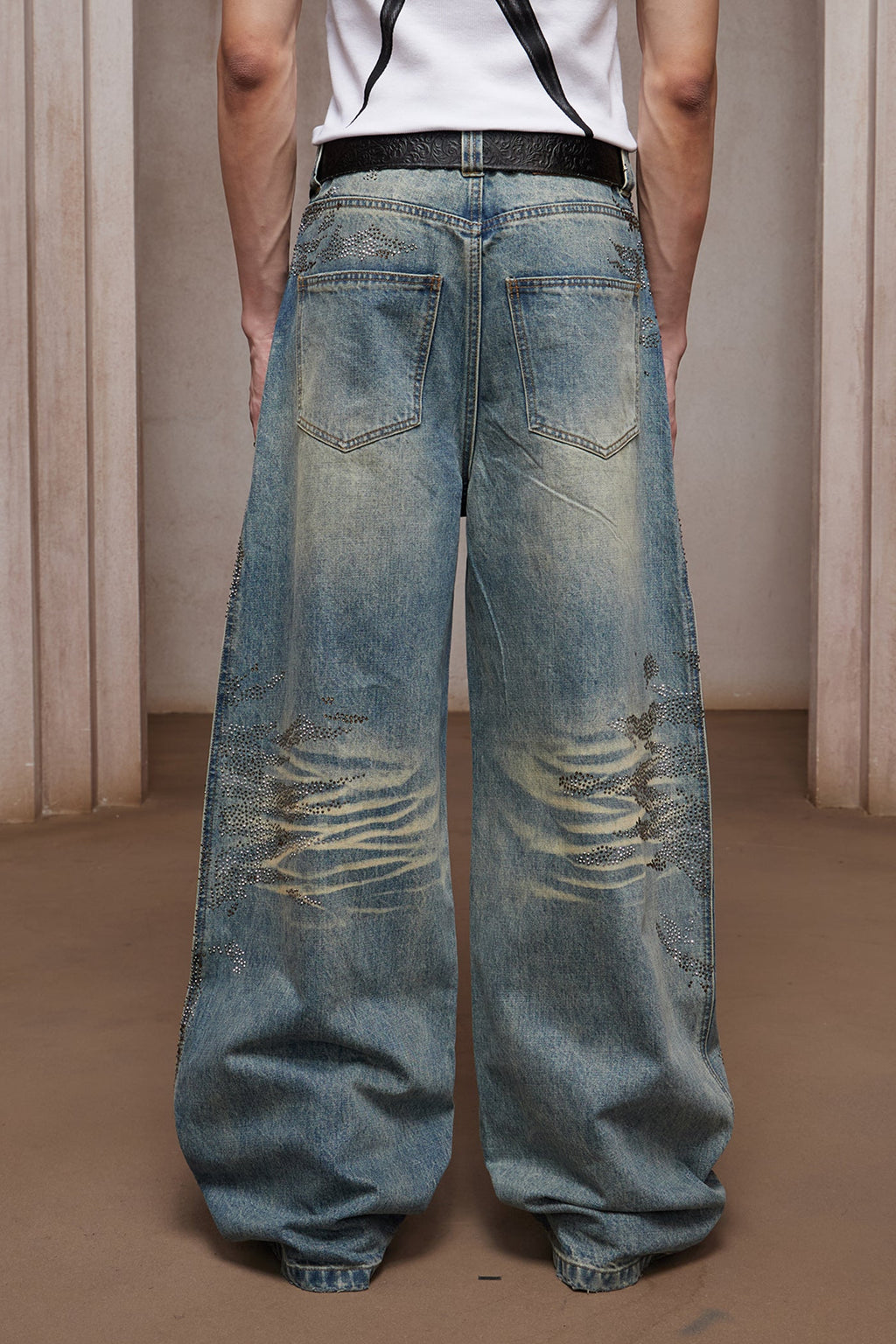 DND4DES 28K Crystal-Studded Dual-Wash A-Line Denim (Blue)