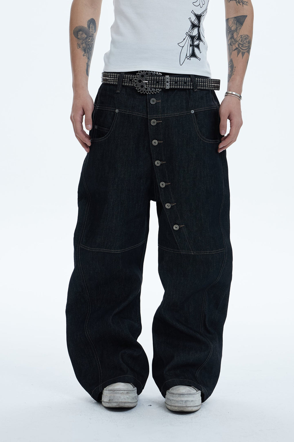 DND4DES Avant-garde Curved Button-Down Raw Denim Curved Jeans