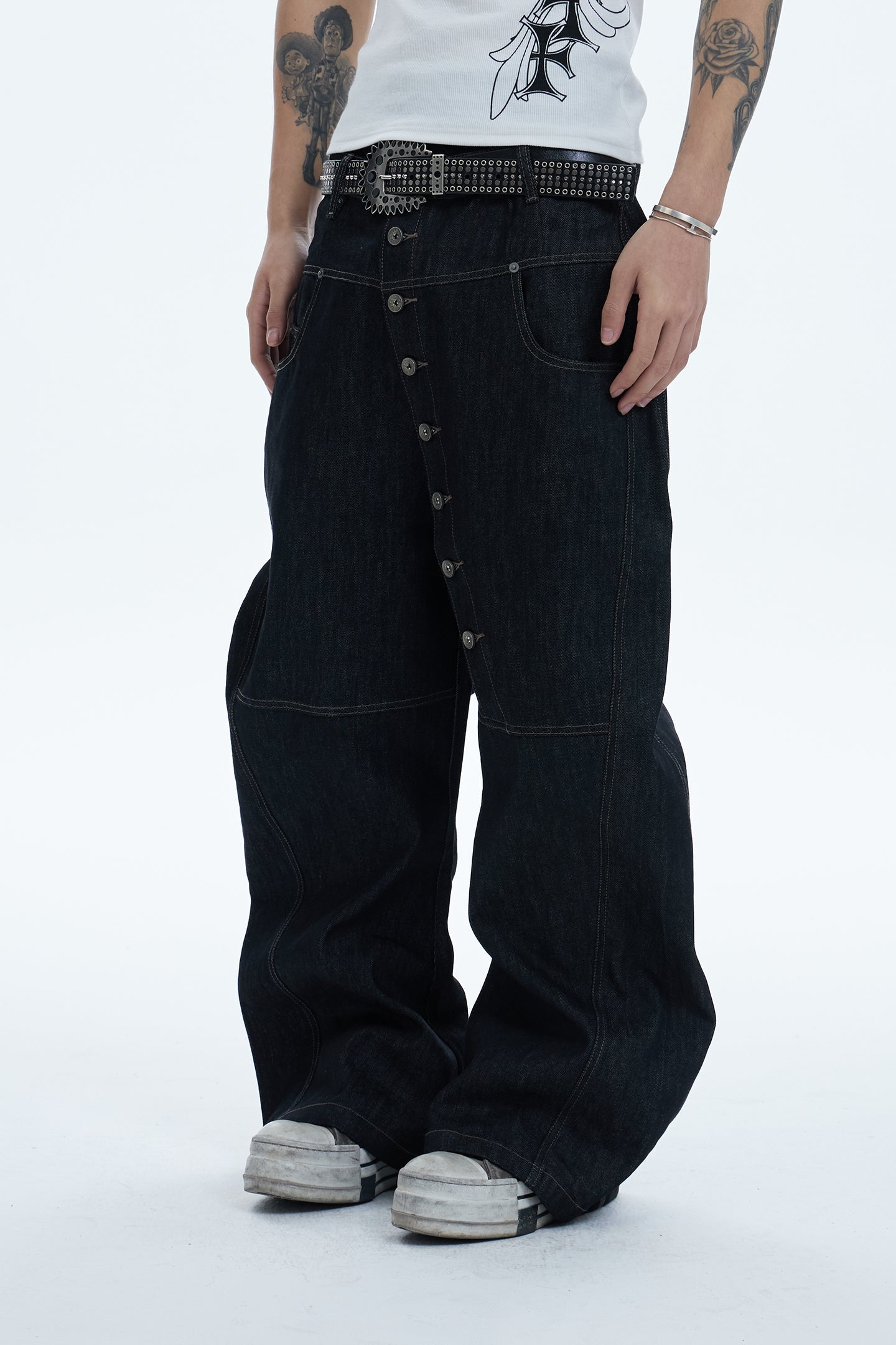 DND4DES Avant-garde Curved Button-Down Raw Denim Curved Jeans