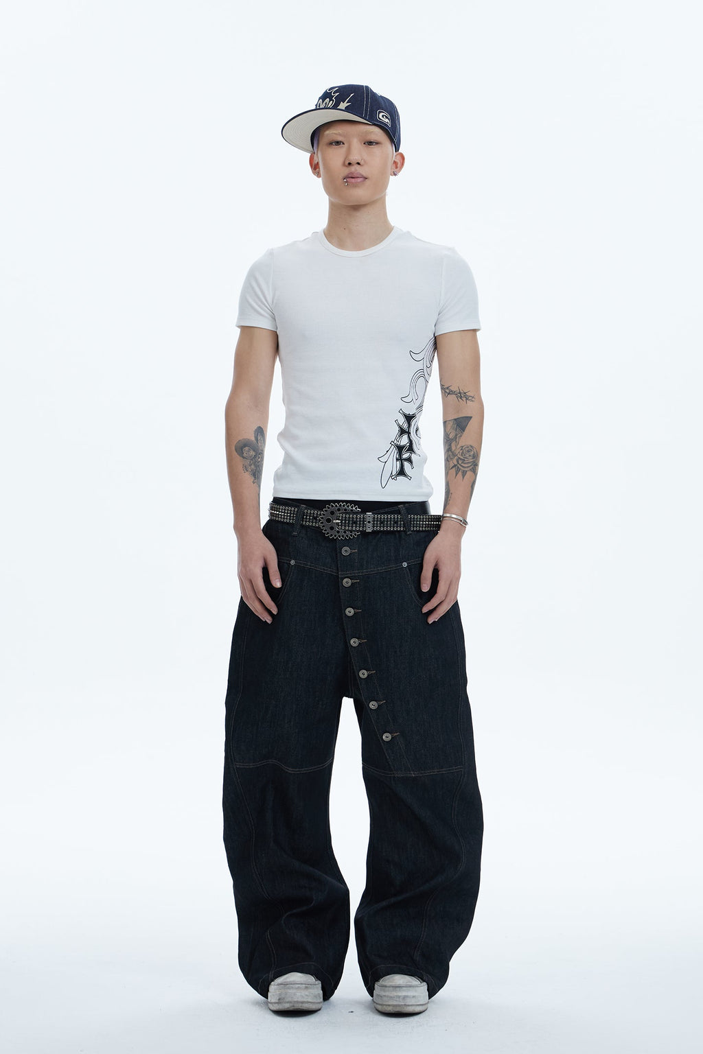 DND4DES Avant-garde Curved Button-Down Raw Denim Curved Jeans