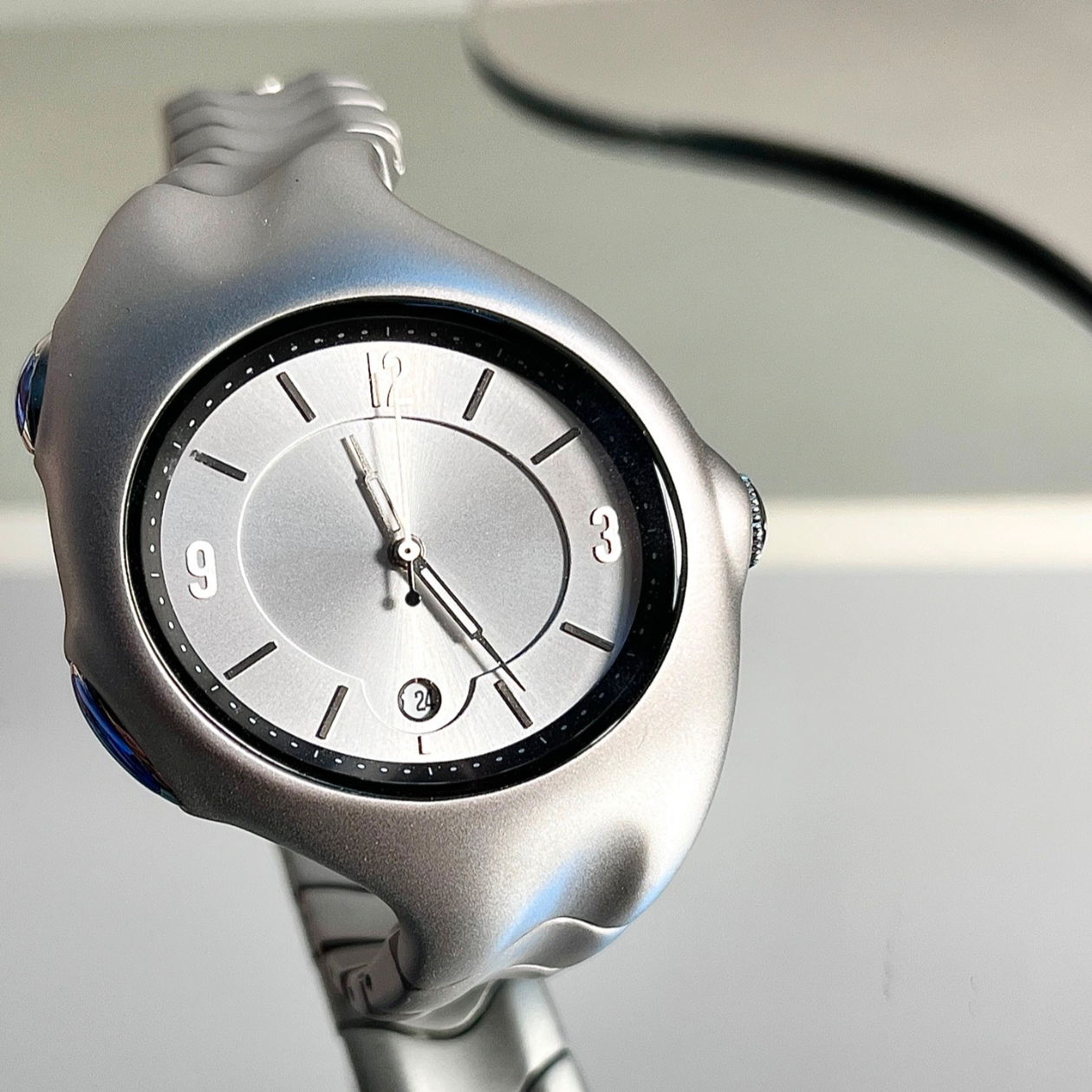 Benlydesign "Mobius" X5000-Quartz - BUY 1 GET 1