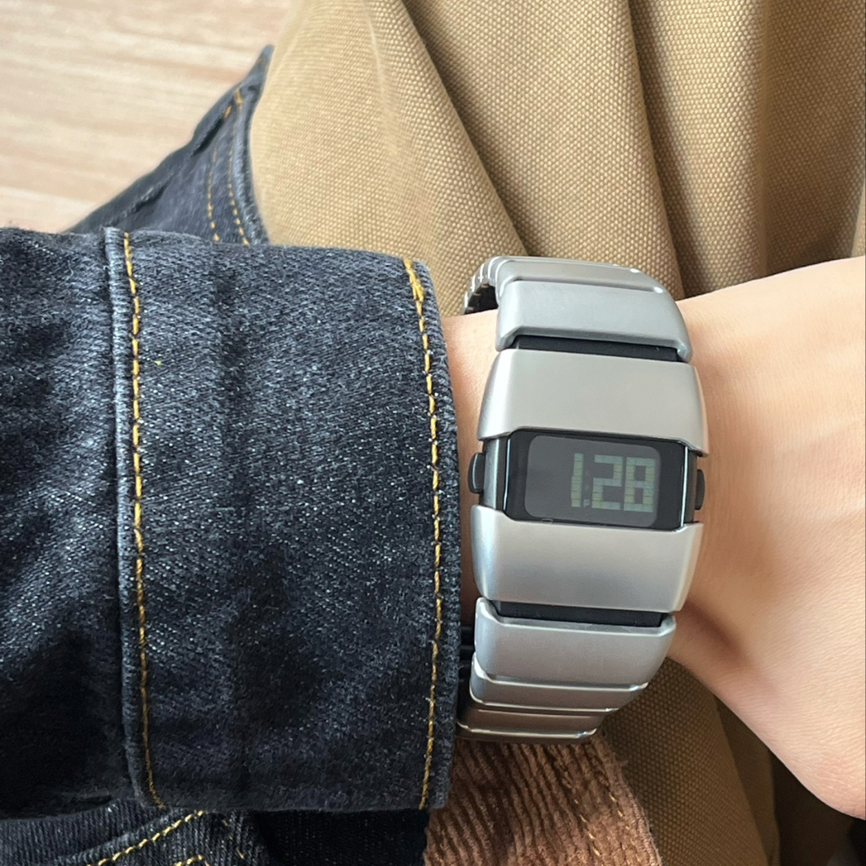 Benlydesign "Retro Futuristic Y2K" X6000